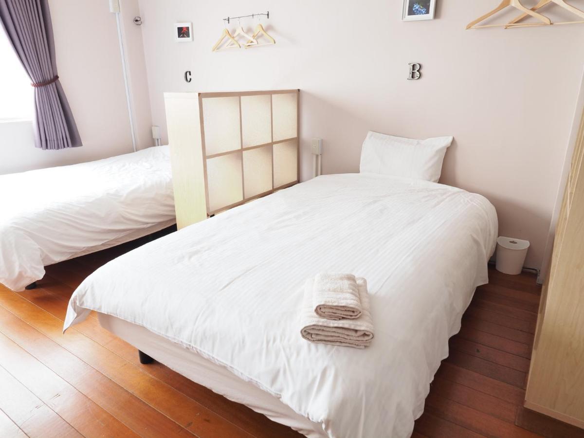 Hostel North + Key